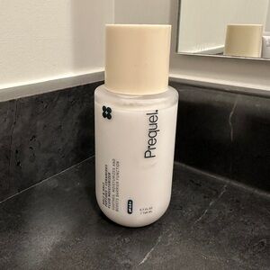 PREQUEL HALF & HALF FLUID MOISTURIZER PEPTIDES + CERAMIDES